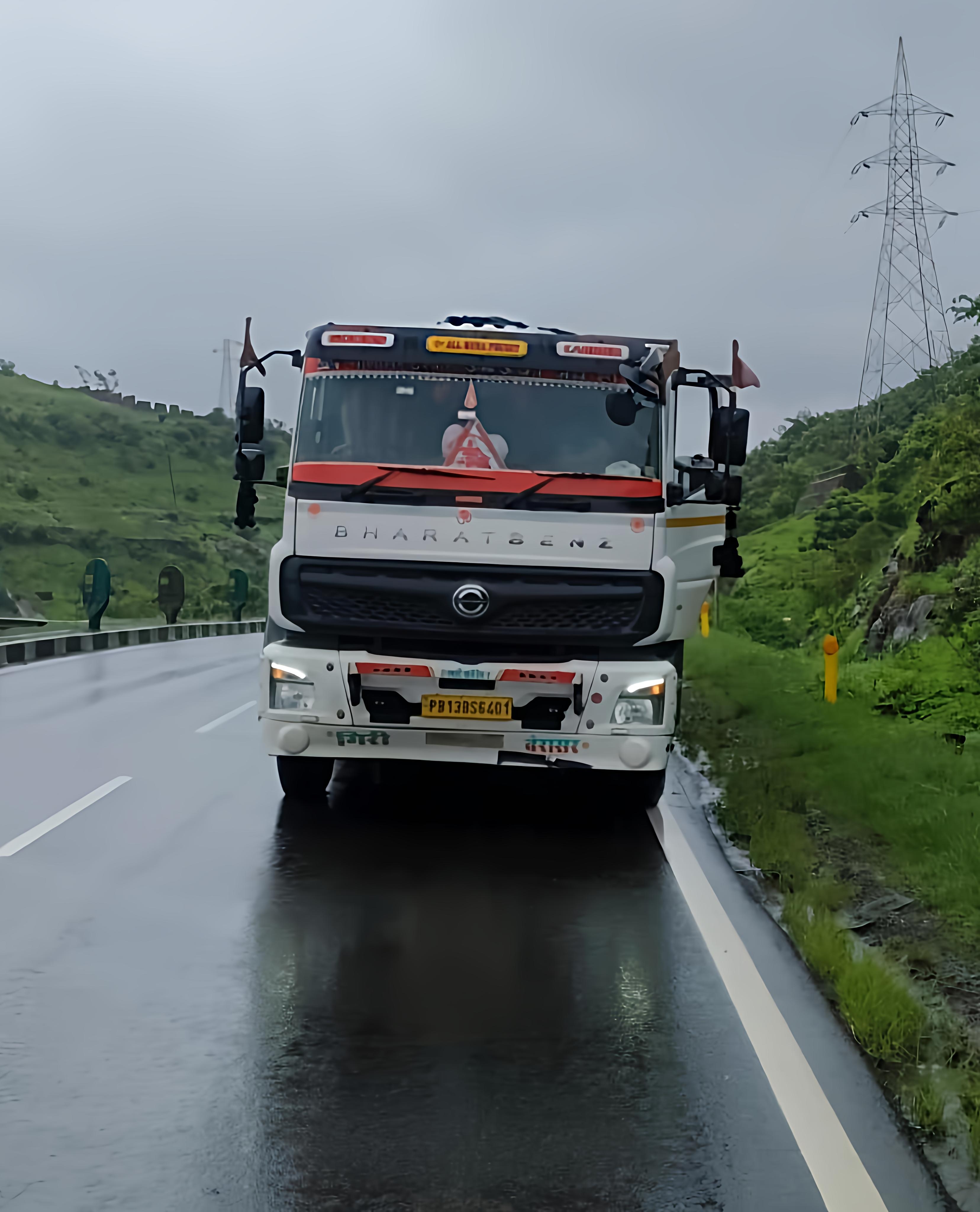 Long haul steel freight